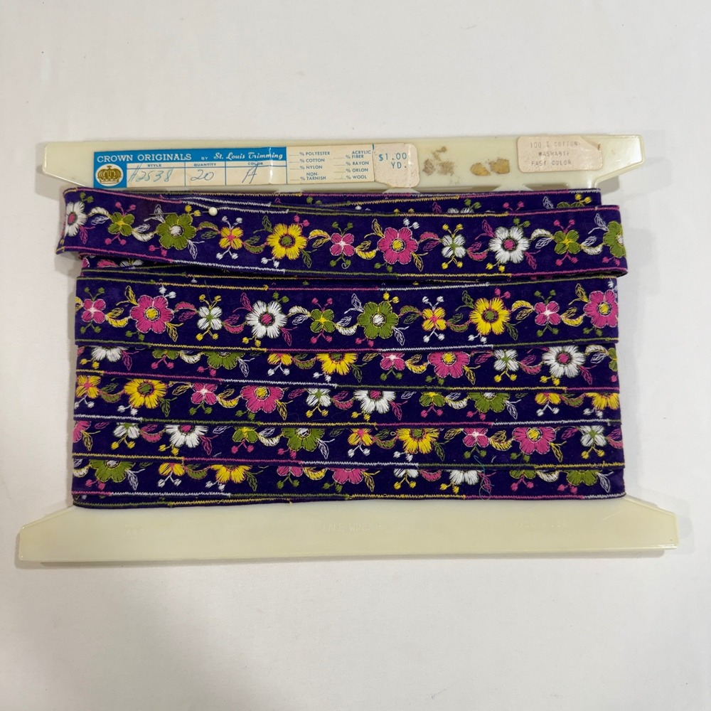 Vintage Crown Originals Purple Velvet Embroidered Floral Trim 1in 9 Yards NOS
